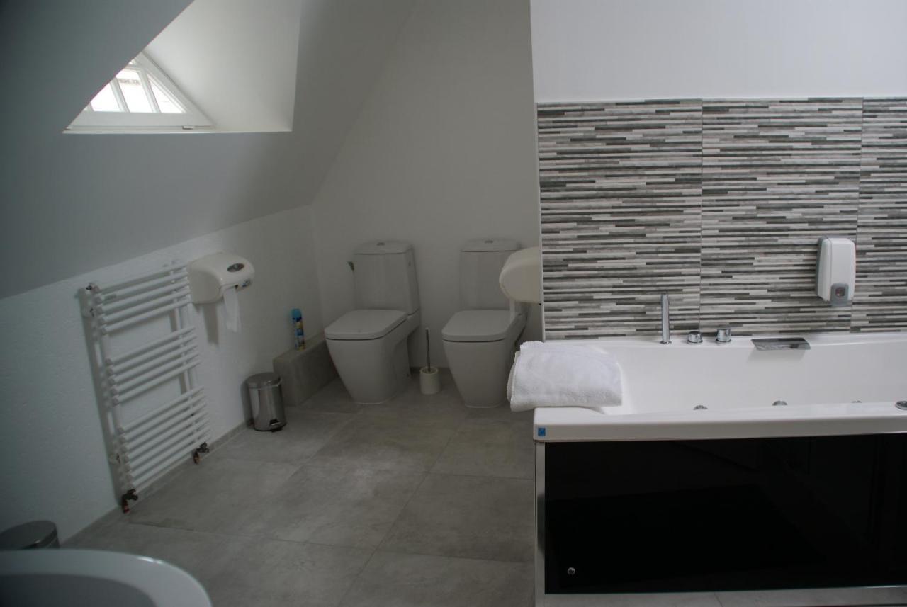 Chateau De Vaugrignon - Beer Spa Esvres Bagian luar foto
